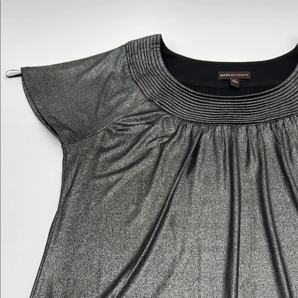 Dana Buchman Flutter Sleeve Blouse Large Gray Shimmer Pleated Nech Relaxed Fit